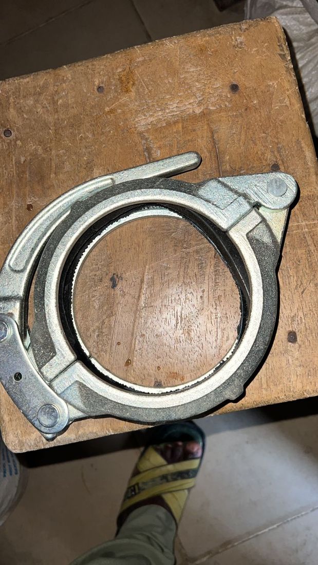 Concrete Pump Snap Clamp
